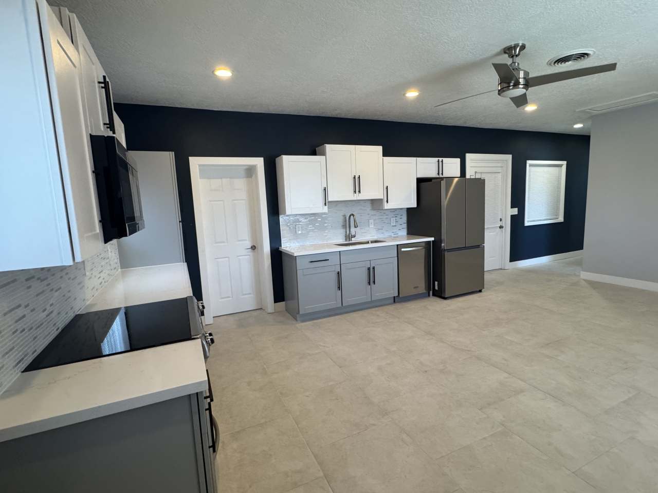 1900 Washington Boulevard