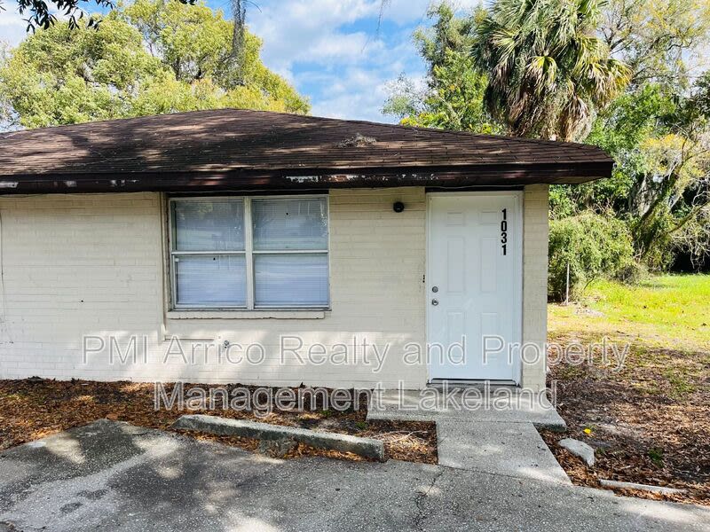 1031 Crestview Avenue