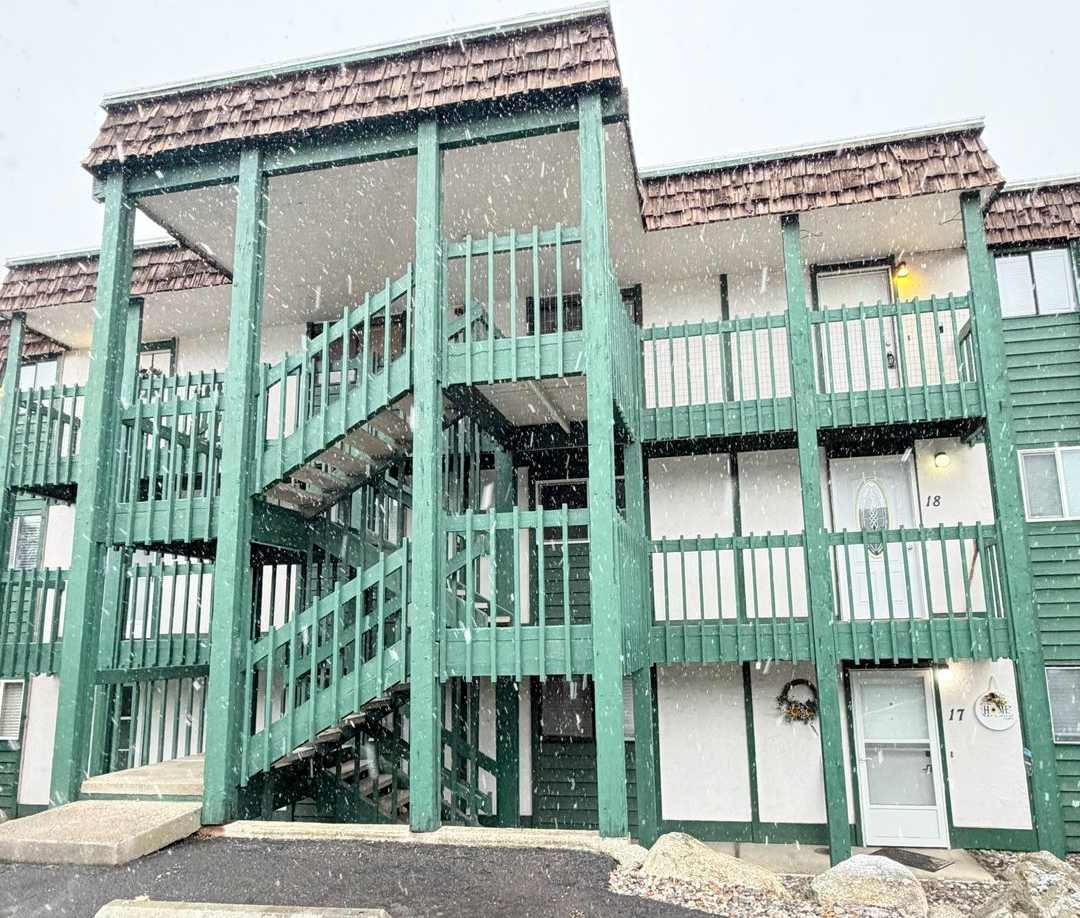 2121 E Upriver Dr #19 Spokane WA 99207