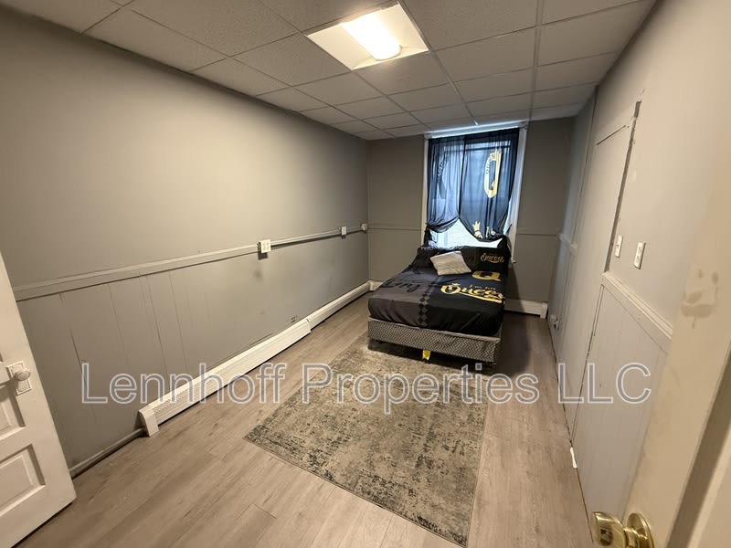 30 Lawrence Street - 1