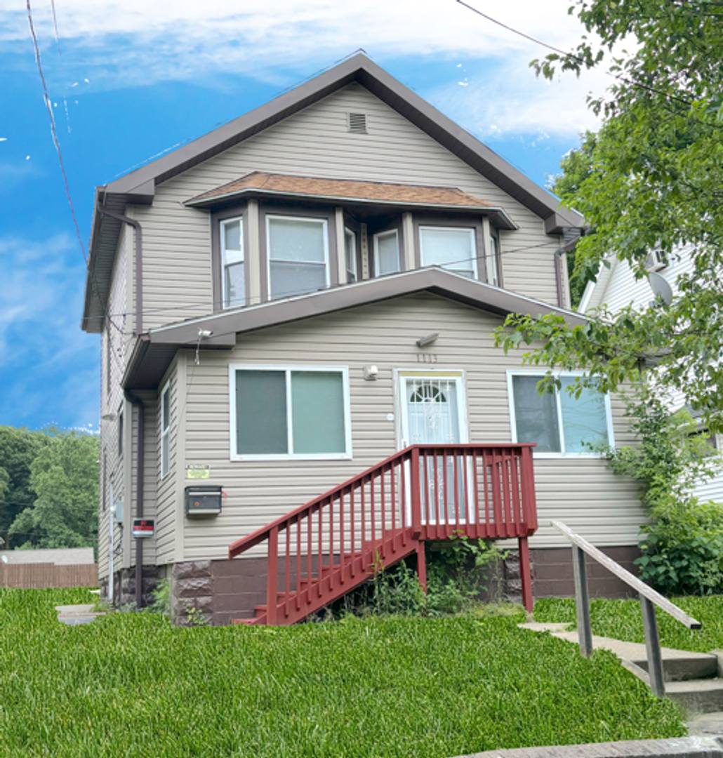 Nice 3 Bedroom, 1 Bathroom Home – Available Now