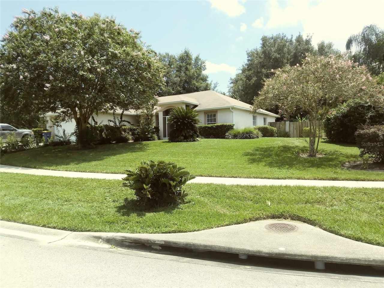 900 PARK VALLEY CIRCLE