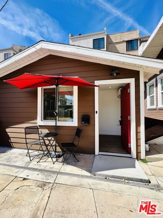 332 W CALIFORNIA AVE