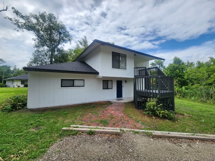 431 Geneva Drive #2001