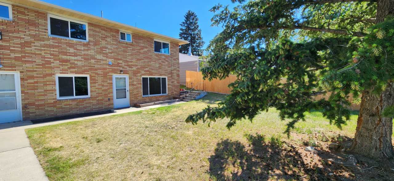 1924 1/2 Winne Avenue - 1924 1/2