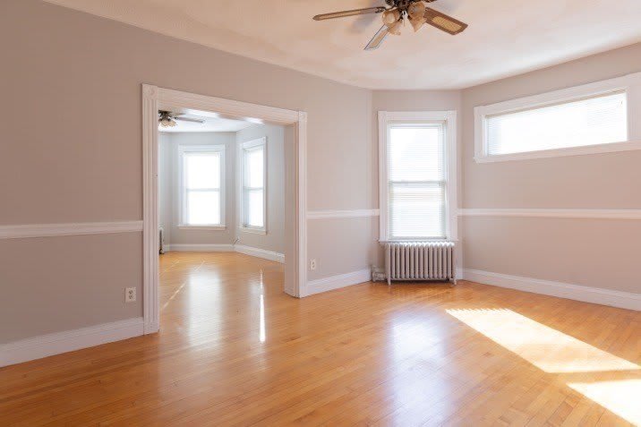 19-21 Woodbridge St unit: 2