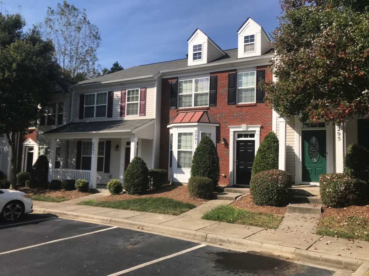 Come view this beautiful 2 Bedroom, 2.5 Bath townhome, located in the Olde Whitehall