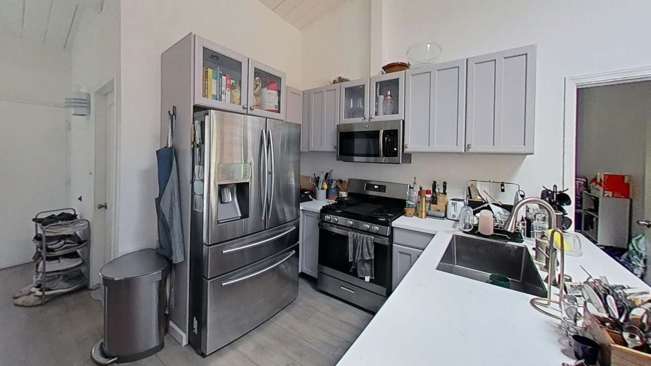 Serene yard tucked in the canyon!