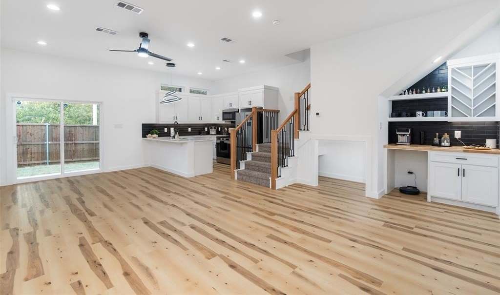 3405 Crockett Street