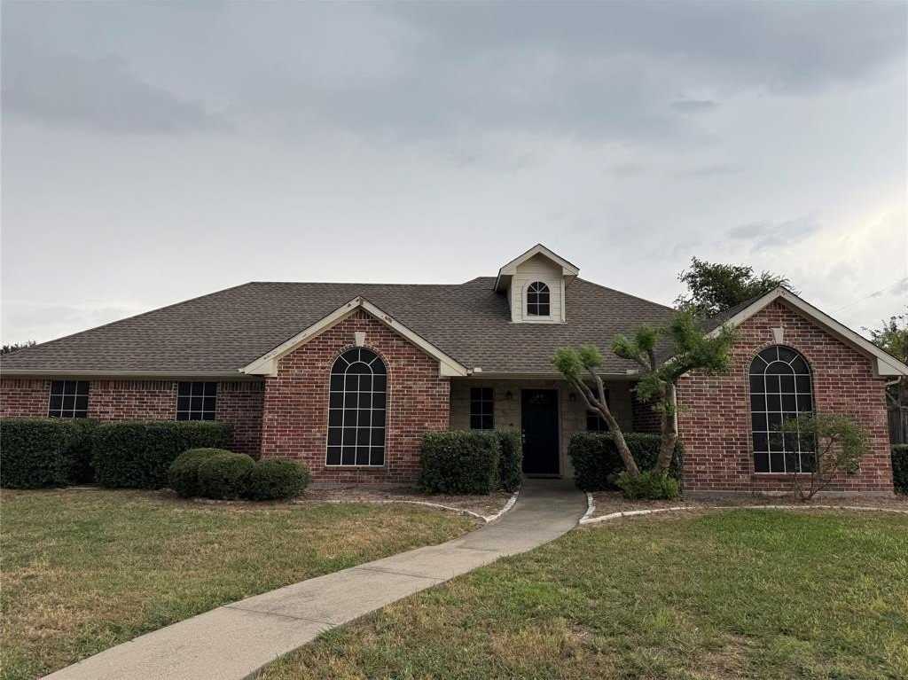 320 S Alabama Street