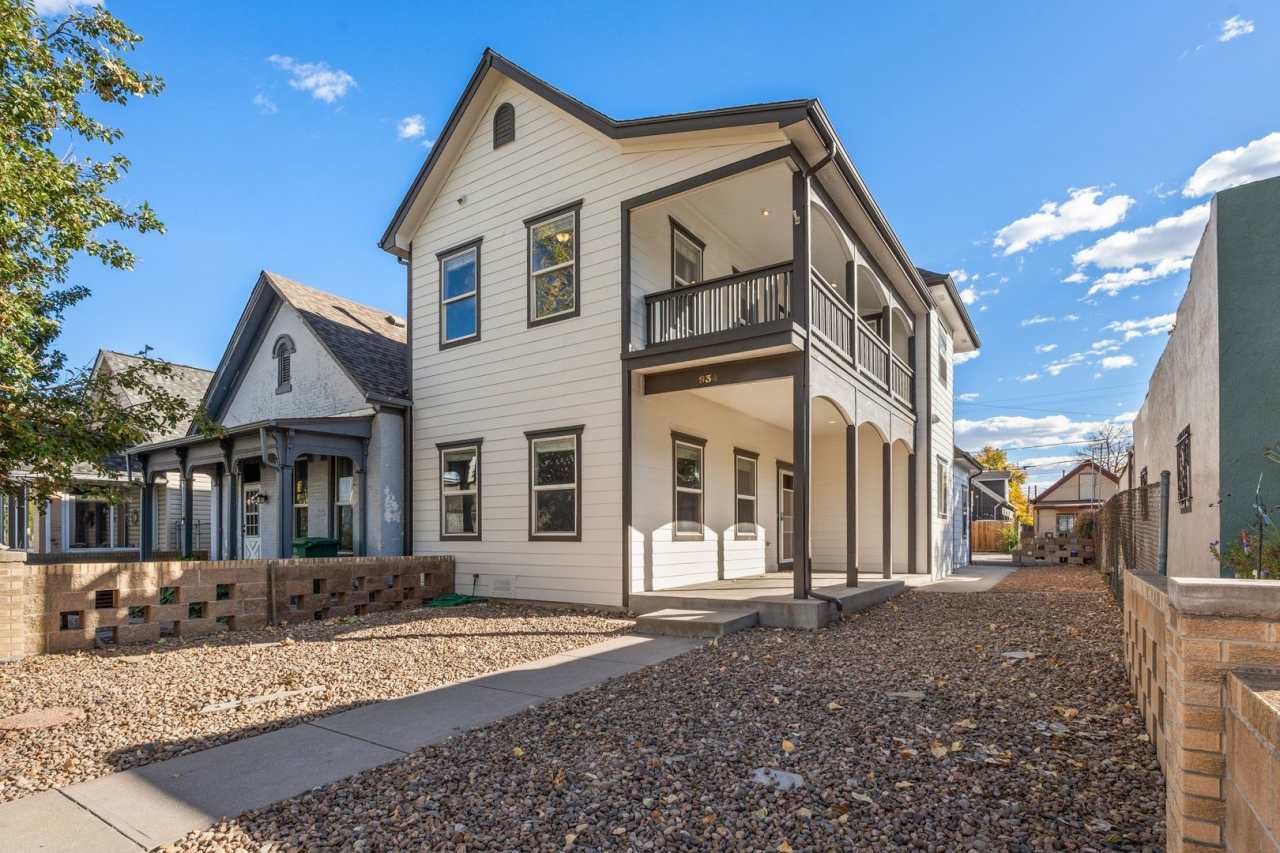 Spacious 4 Bedroom House in Santa Fe Art District