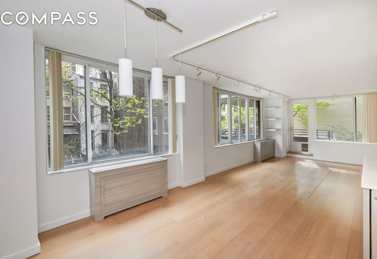 309 East 49th Street