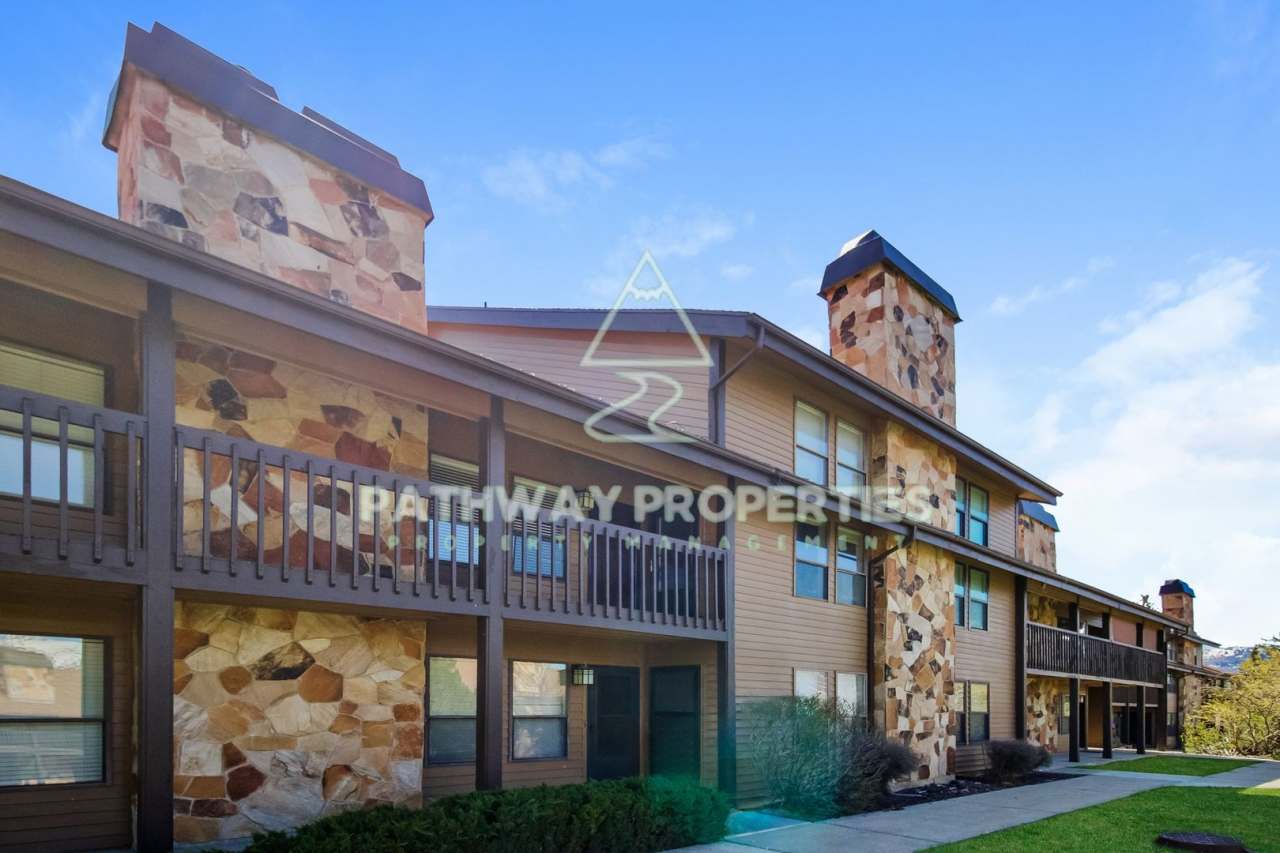 Amazing Wolf Creek Lodge Condo!