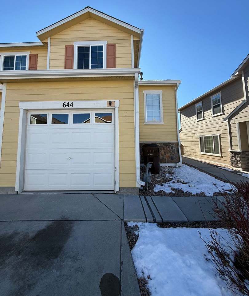 Nice Three Bedroom Townhome 80916