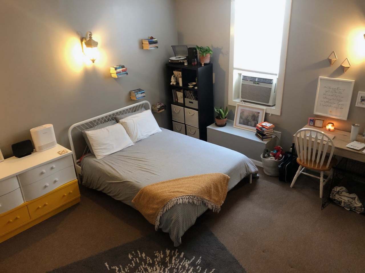 Studio style apartment downtown Troy