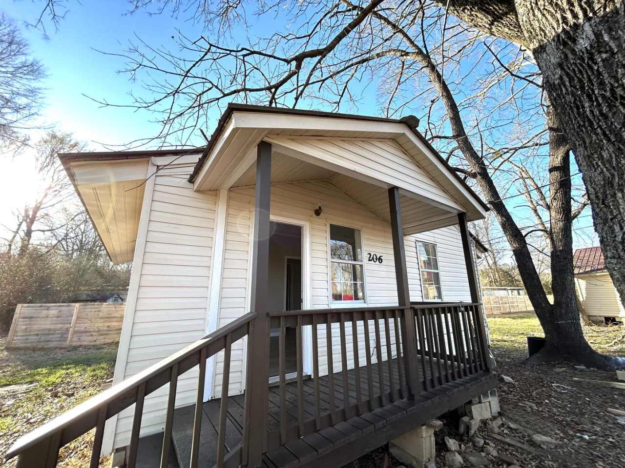 2 Bedroom and 1 Bath Home in Jacksonville