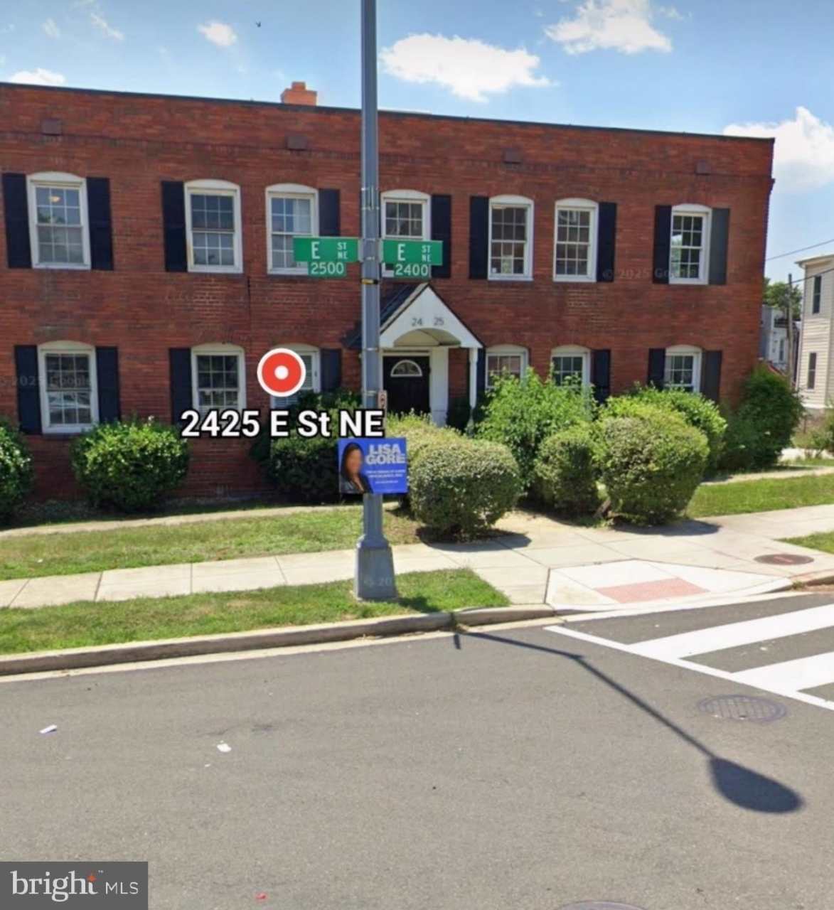 2425 E Street NE