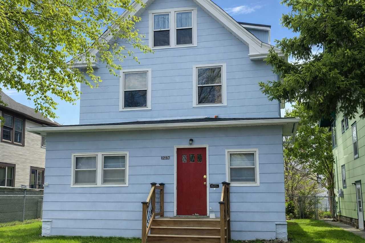 Large 6 Bedroom in Saint Paul- June 2026~ Close by Several Universities No Pet Rent Special!