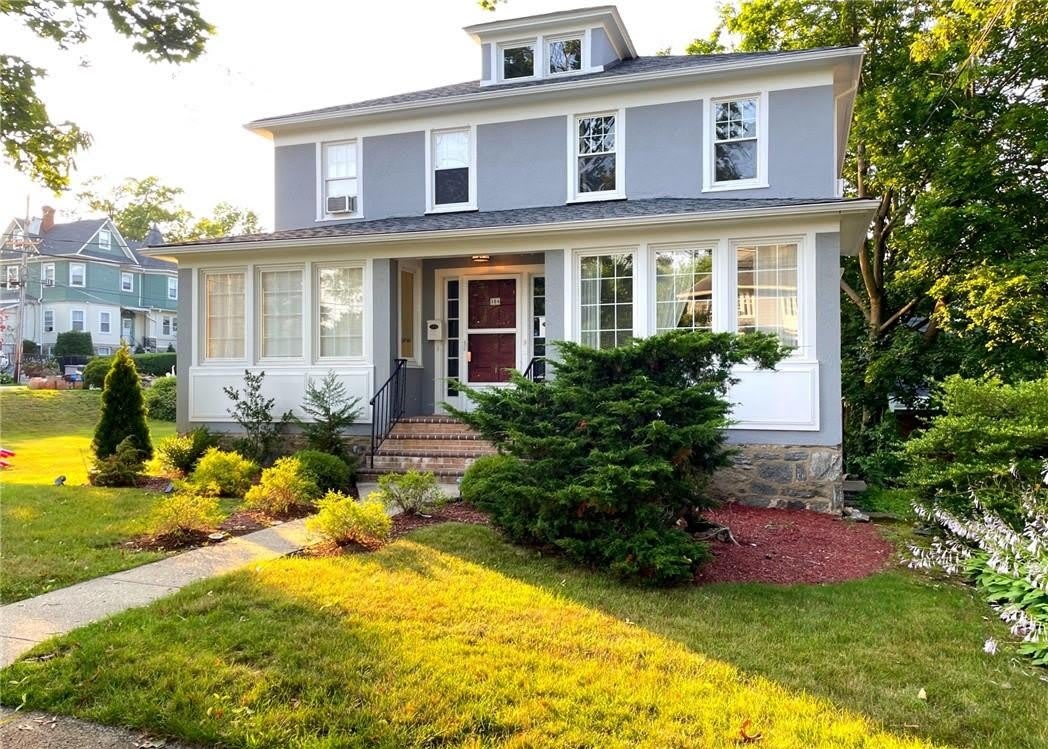 306 Soundview Avenue