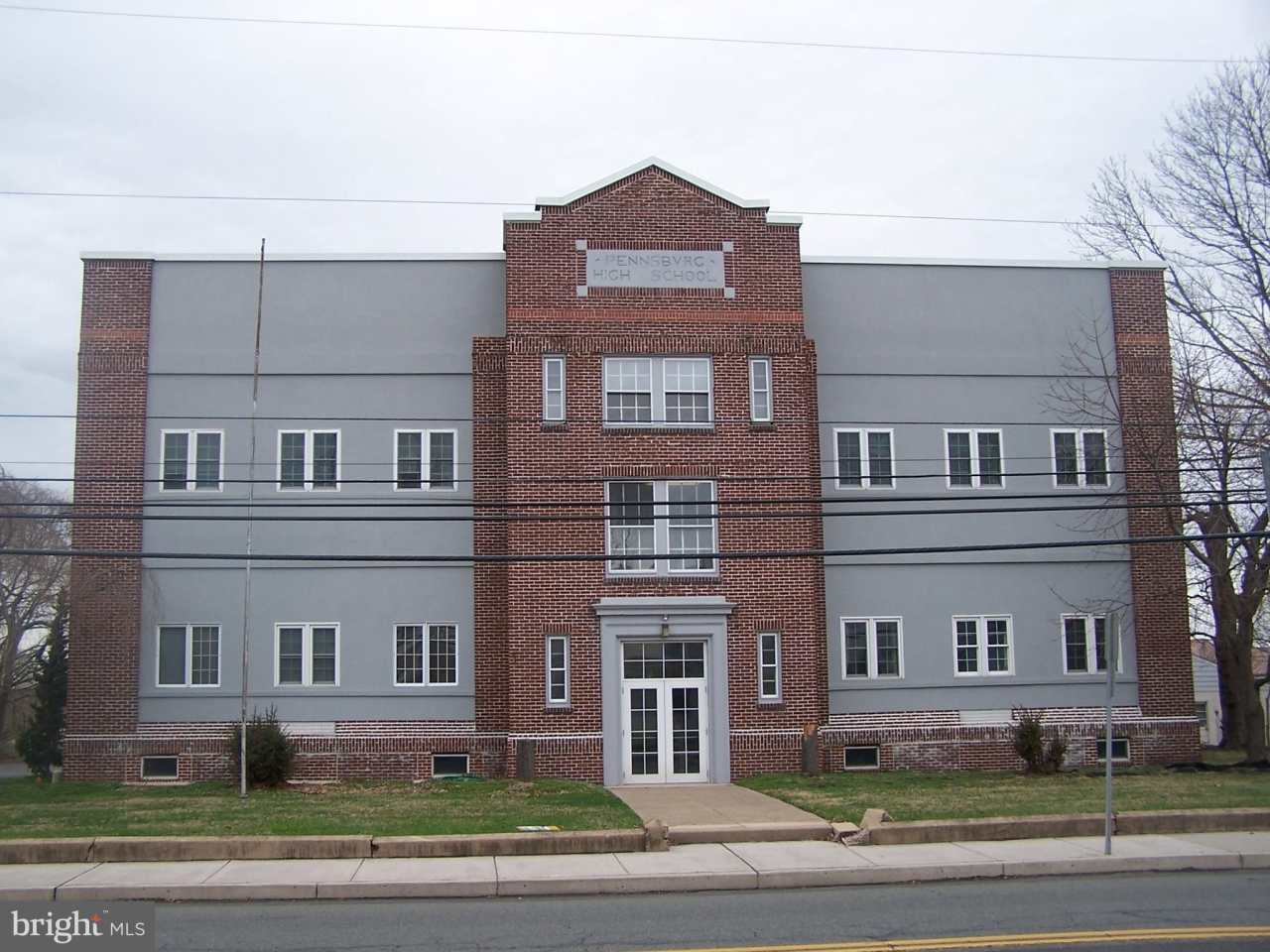 643 MAIN Street unit: C3