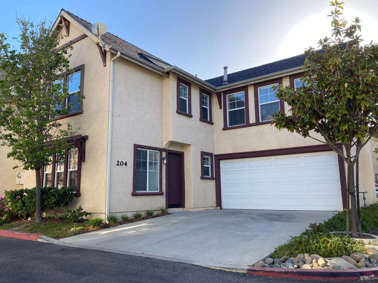 Comfortable 3 bed 2 bath home in Lompoc