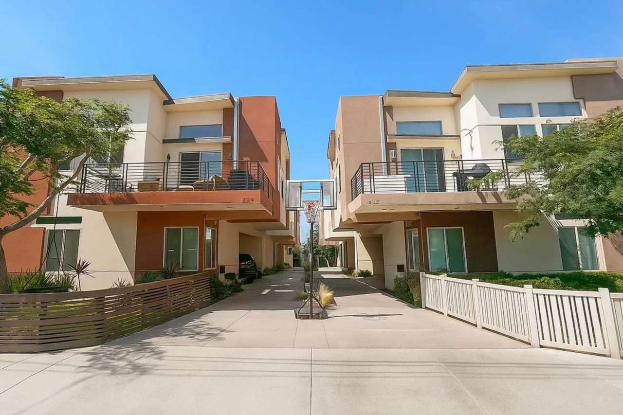 Rare 4-Bedroom Find in Redondo Beach