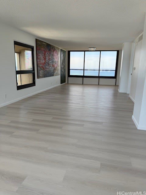 1600 Ala Moana Boulevard