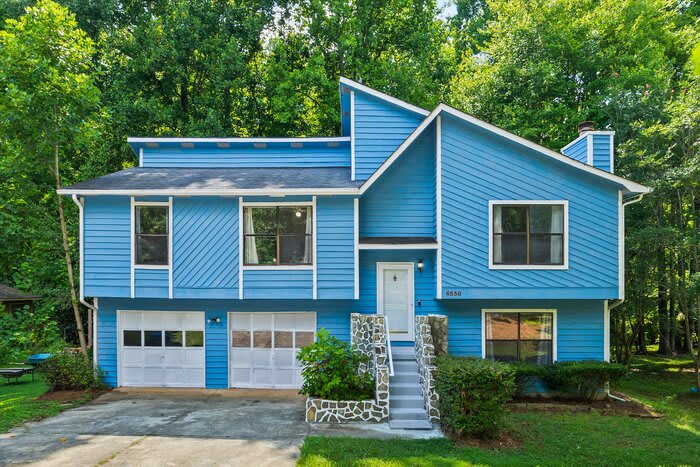 6530 Thamesmead Lane