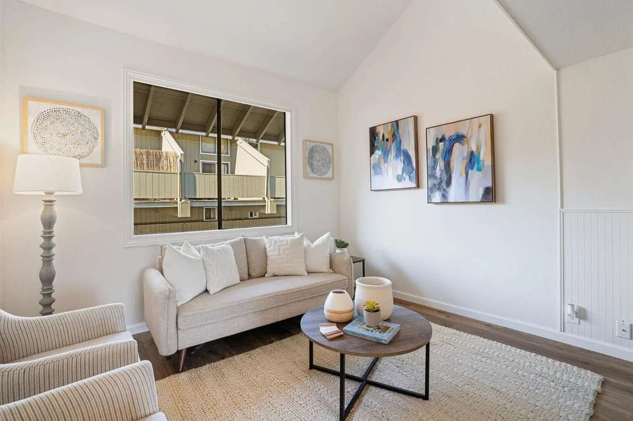 565 English Ave Apt 9