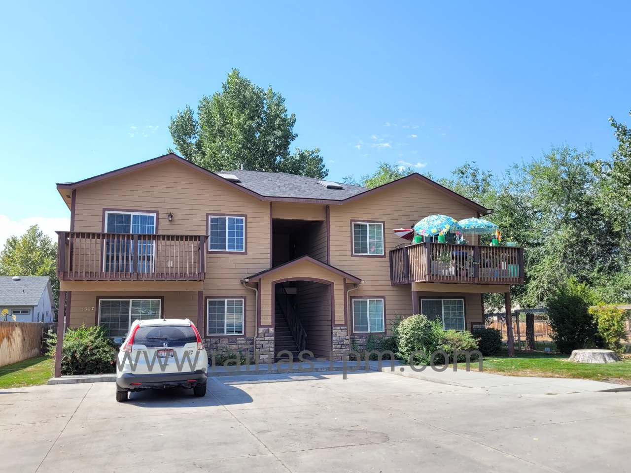 3507 N Maple Grove Rd