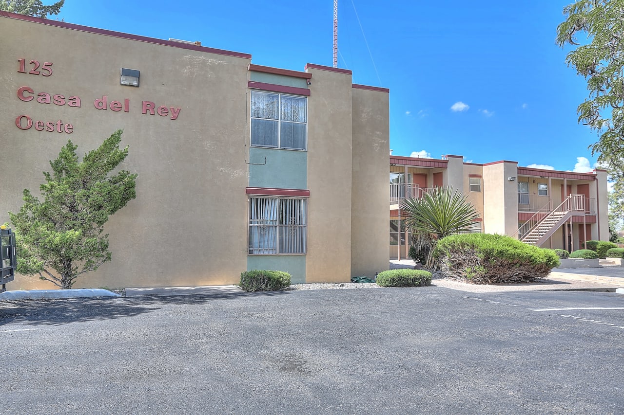 Casa Del Rey Oeste Apartments