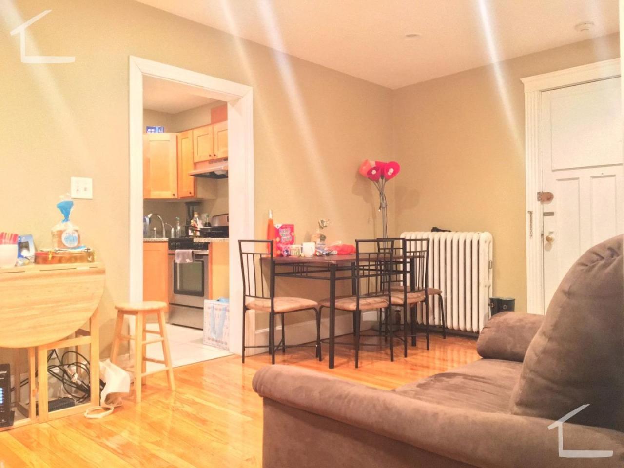 HOT BROOKLINE LISTING!!!!!