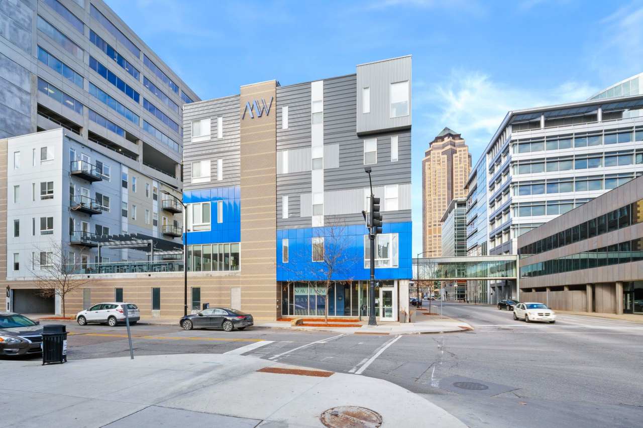 The Maxwell Downtown Des Moines