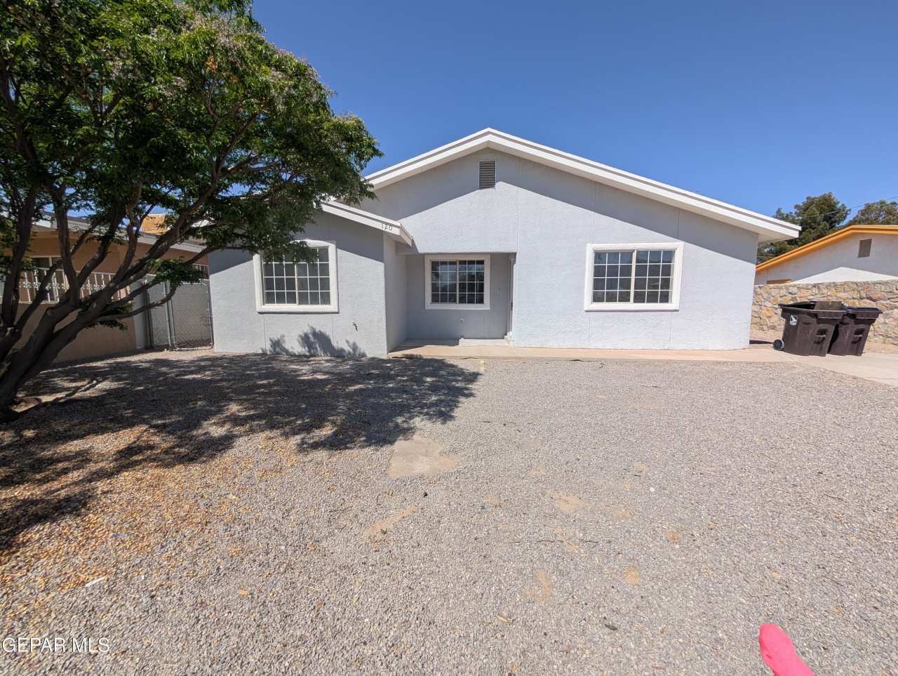 120 ENCINO Drive
