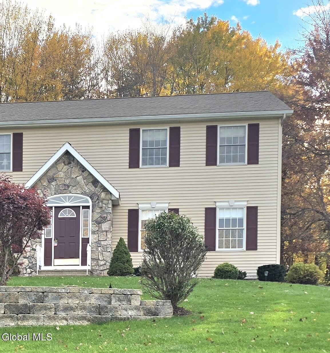 8 Red Maple Lane unit: B