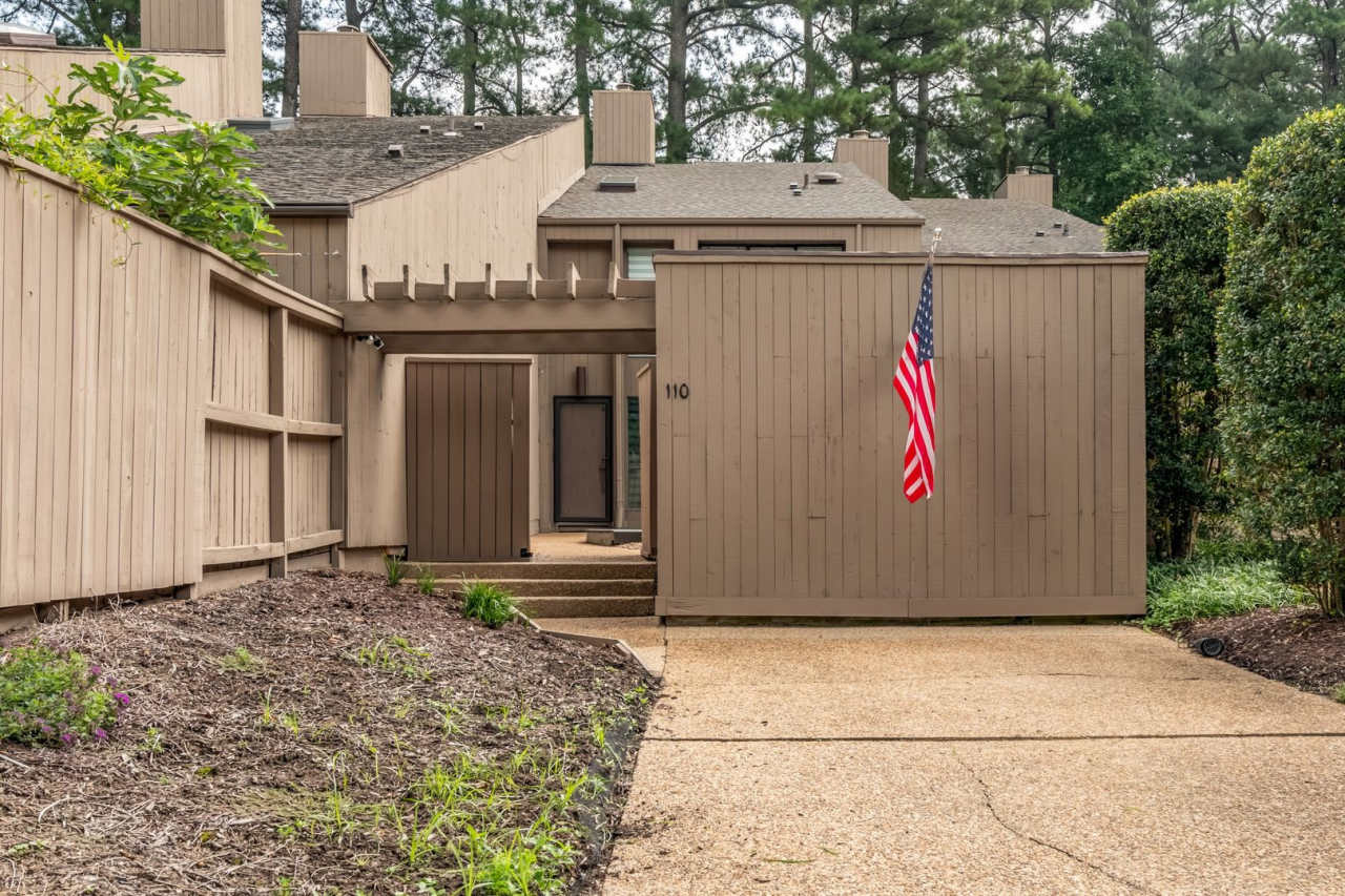 110 Harrops Glen, Williamsburg VA 23185