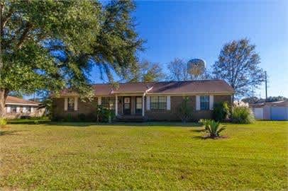 2BR/1BA Duplex unit in Foley - 304 E Orange Avenue