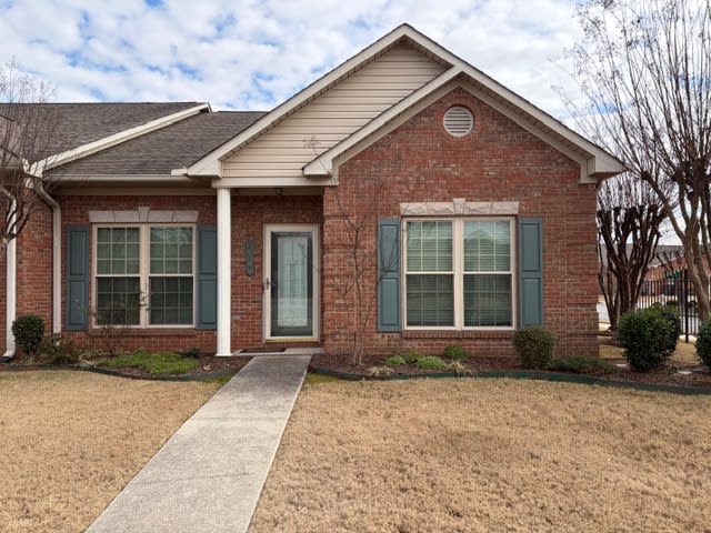 2430 Castle Gate Blvd SW