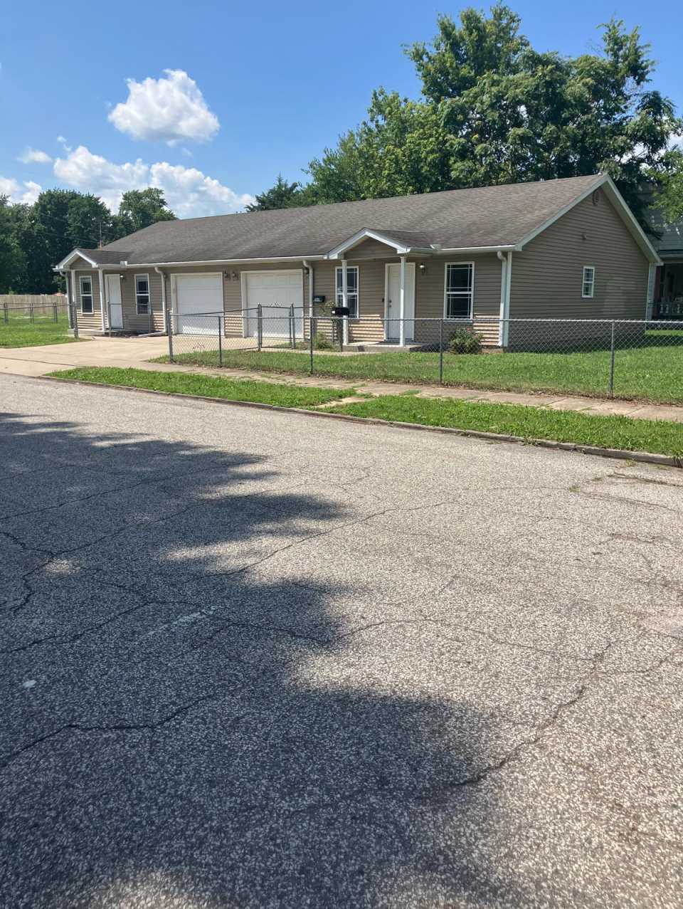 352/362 3rd Avenue - 362