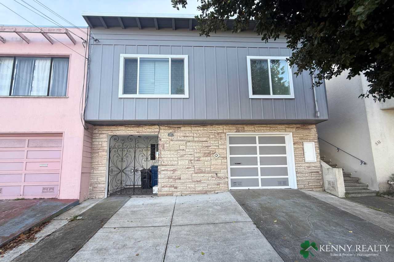 Remodeled 4BR/2BA Home w/ Dual Kitchens + New Appliances — Daly City
