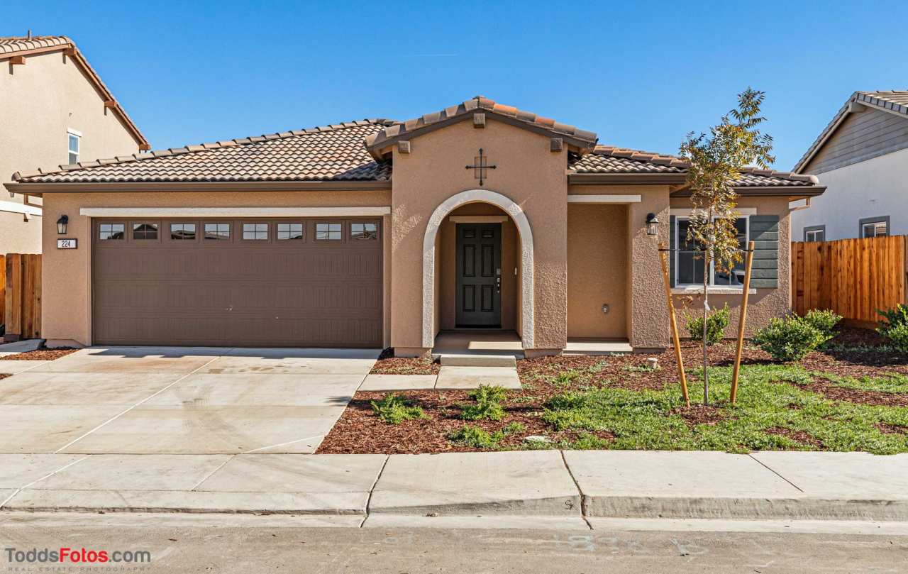 224 Wrightsville Rd. Patterson, CA 95363
