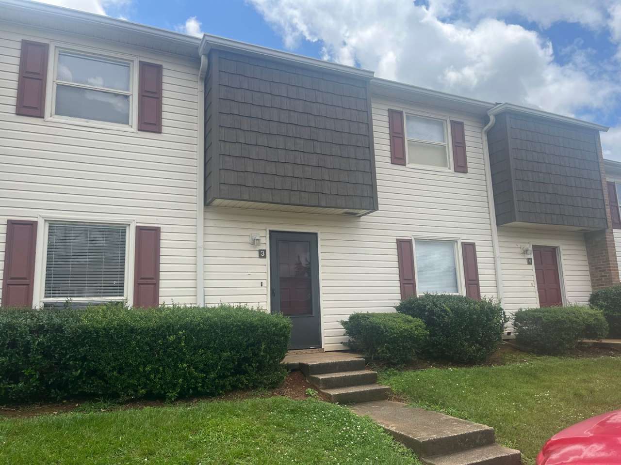 3 Bed 2.5 Bath Townhome in Charlotte