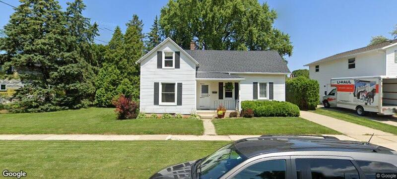 826 Cedar Street