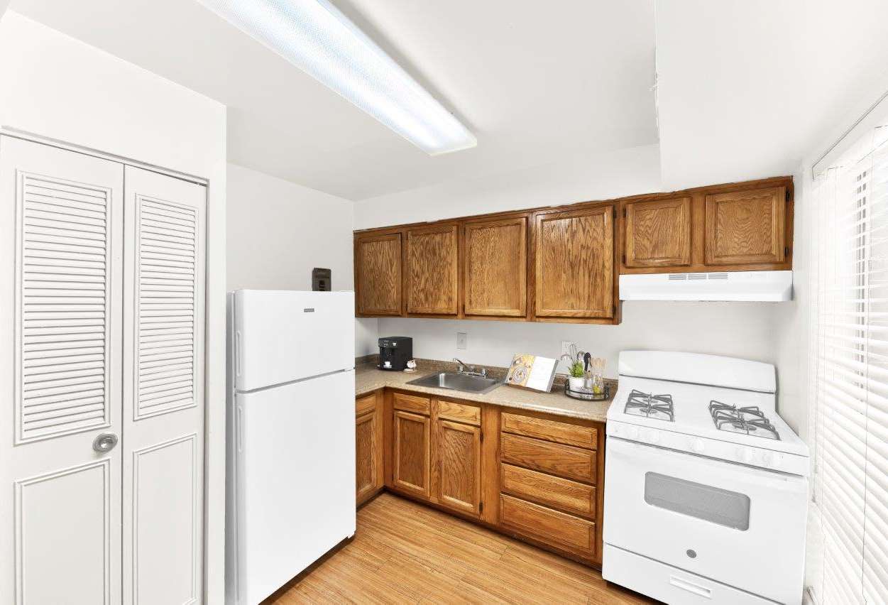 Riverbend Apartments