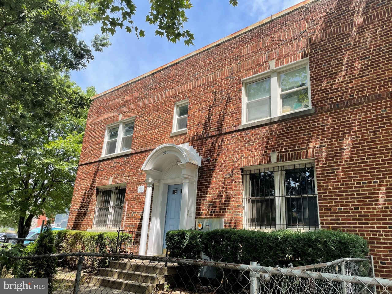 600 I Street NE unit: 1