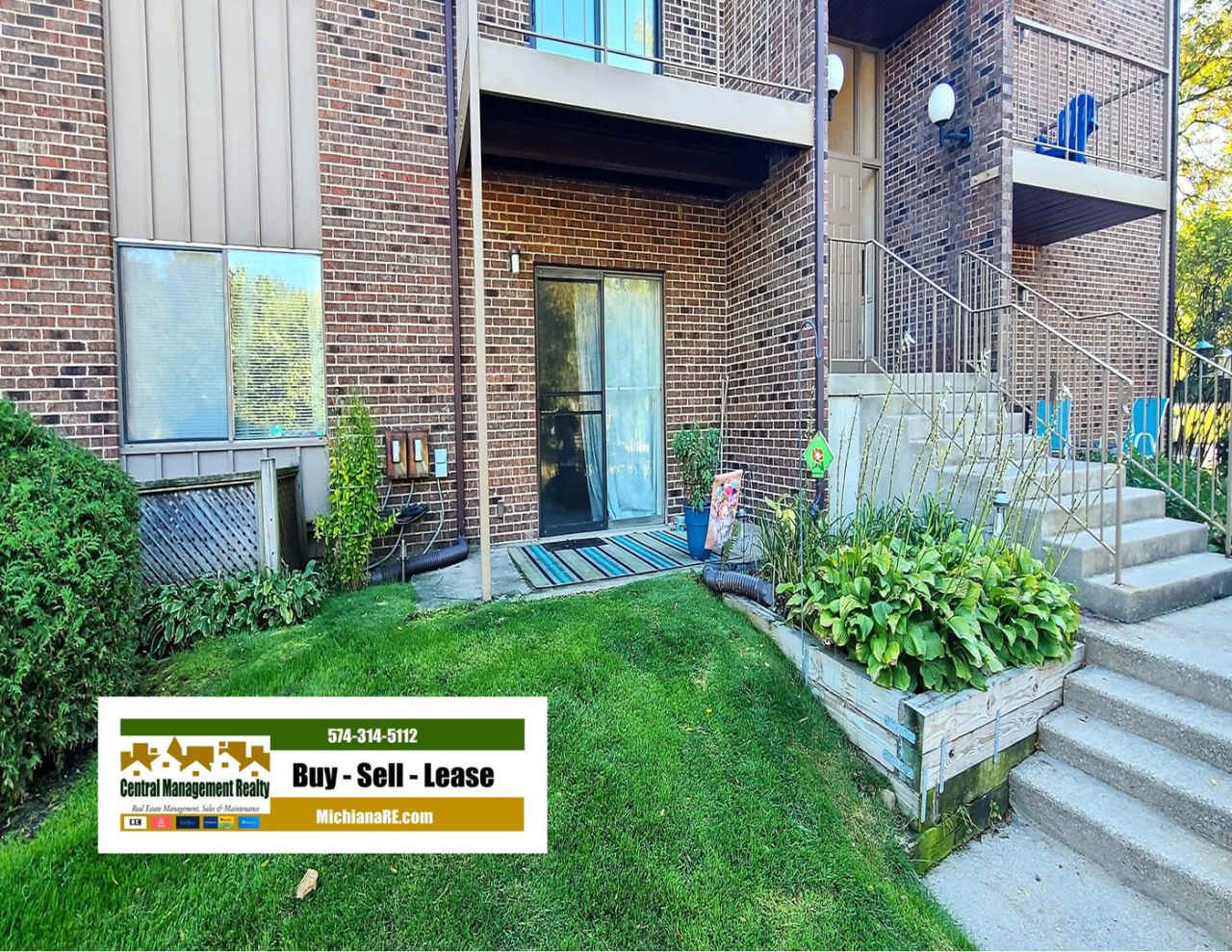 Condo at North Shore Club, walk to ND Campus!