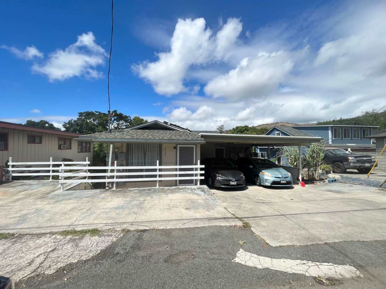 2 Bed 1 Bath Basement Unit of Duplex House in Kalihi-Palama available now!