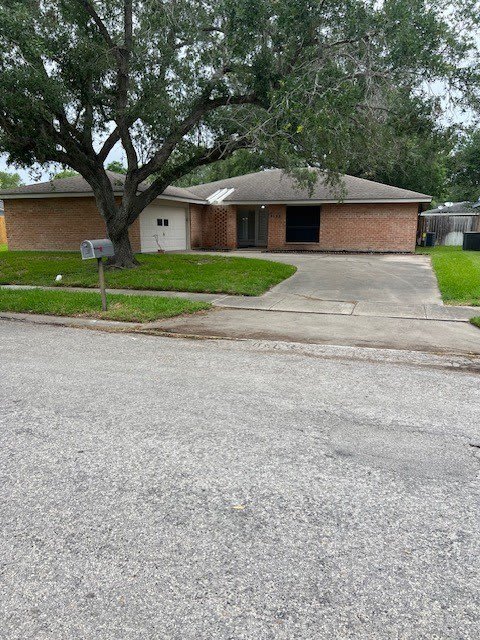 5122 Goldeneye Drive