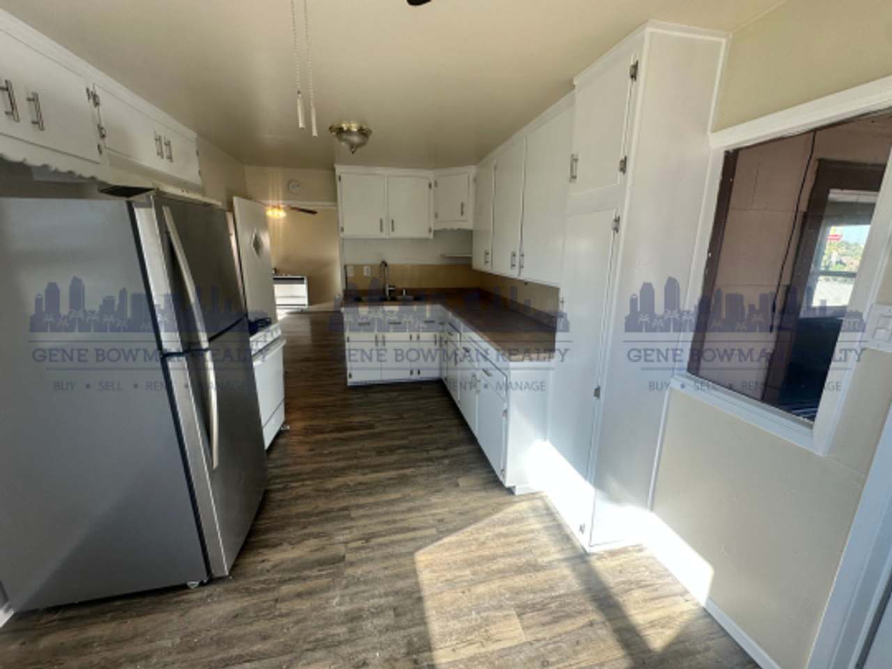 Charming 3-Bedroom Home with Fenced Yard in National City!