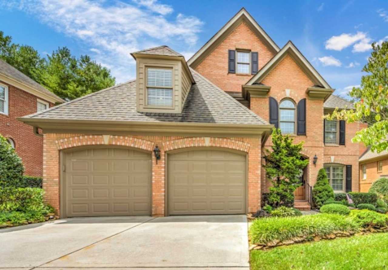 Knoxville 37934 - 4 bedroom, 3.5 bath home - Contact Jean Chung (865) 386-1022